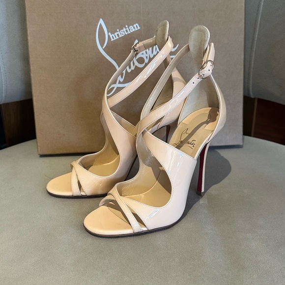 New authentic Christian Louboutin Makefissima Nude/Pink Patent leather Heel - Picture 1 of 13